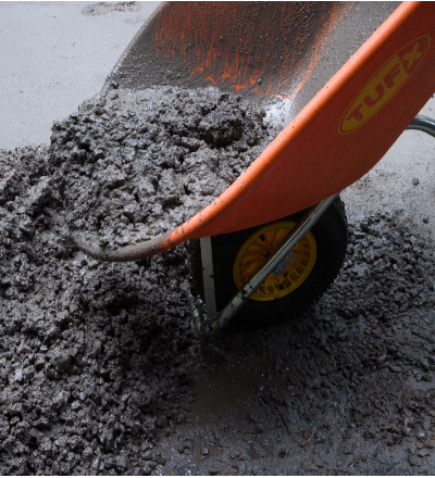 The historical development of the Contractor wheelbarrow and agricultural wheelbarrow